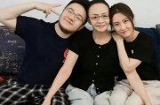 娱乐八卦吃瓜背景图高清图片,揭秘高清吃瓜图背后的娱乐八卦